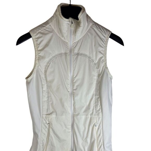 Lululemon Run for Cold Vest Womens White Water Repellent Active Size Small - Picture 14 of 14